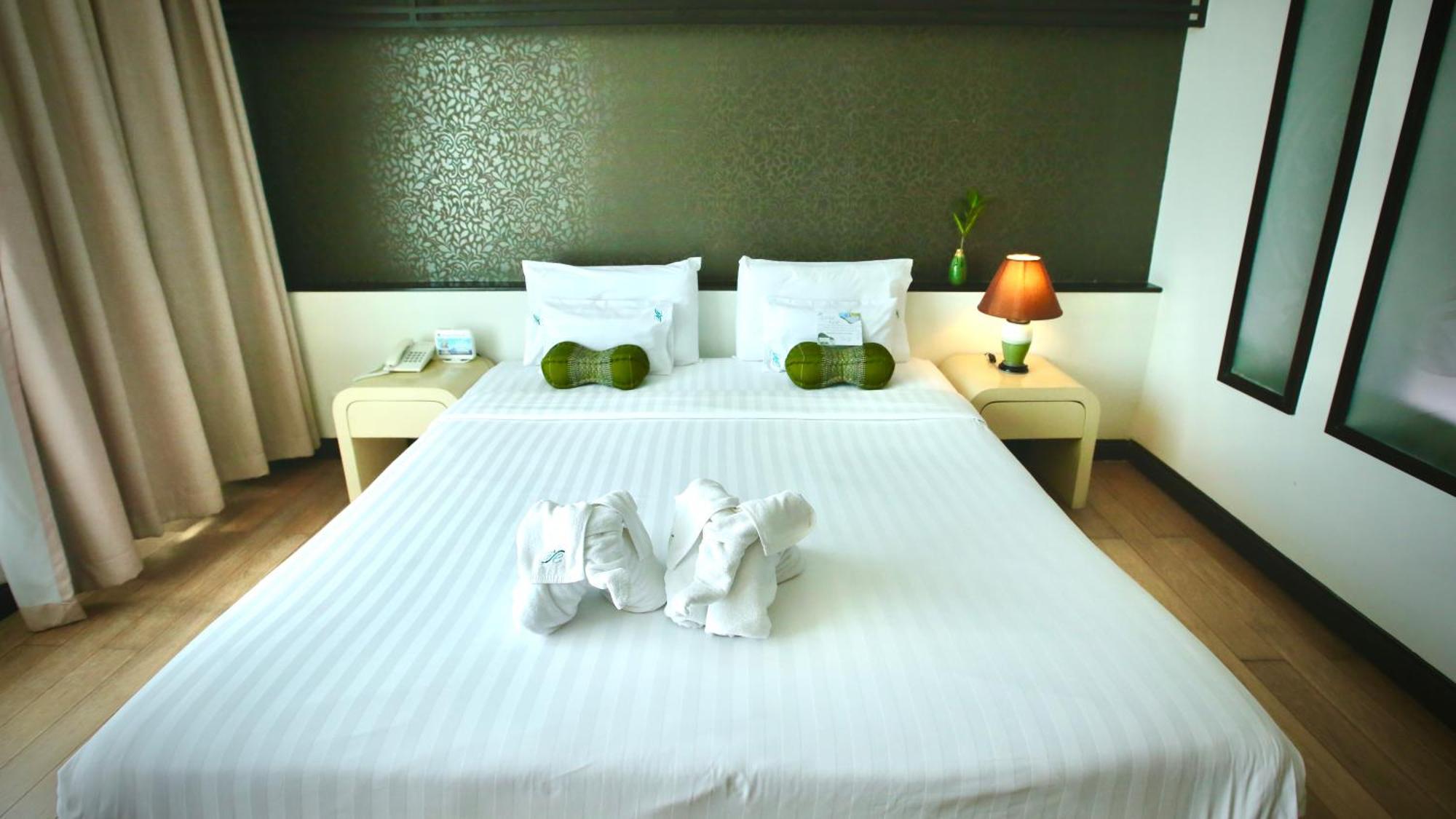 A-Te Chumphon Hotel - Sha Plus Eksteriør bilde